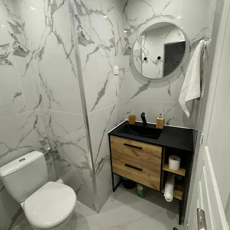 Dauphine - Pres De La Gare Appartement *