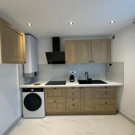 Dauphine - Pres De La Gare Apartamento *